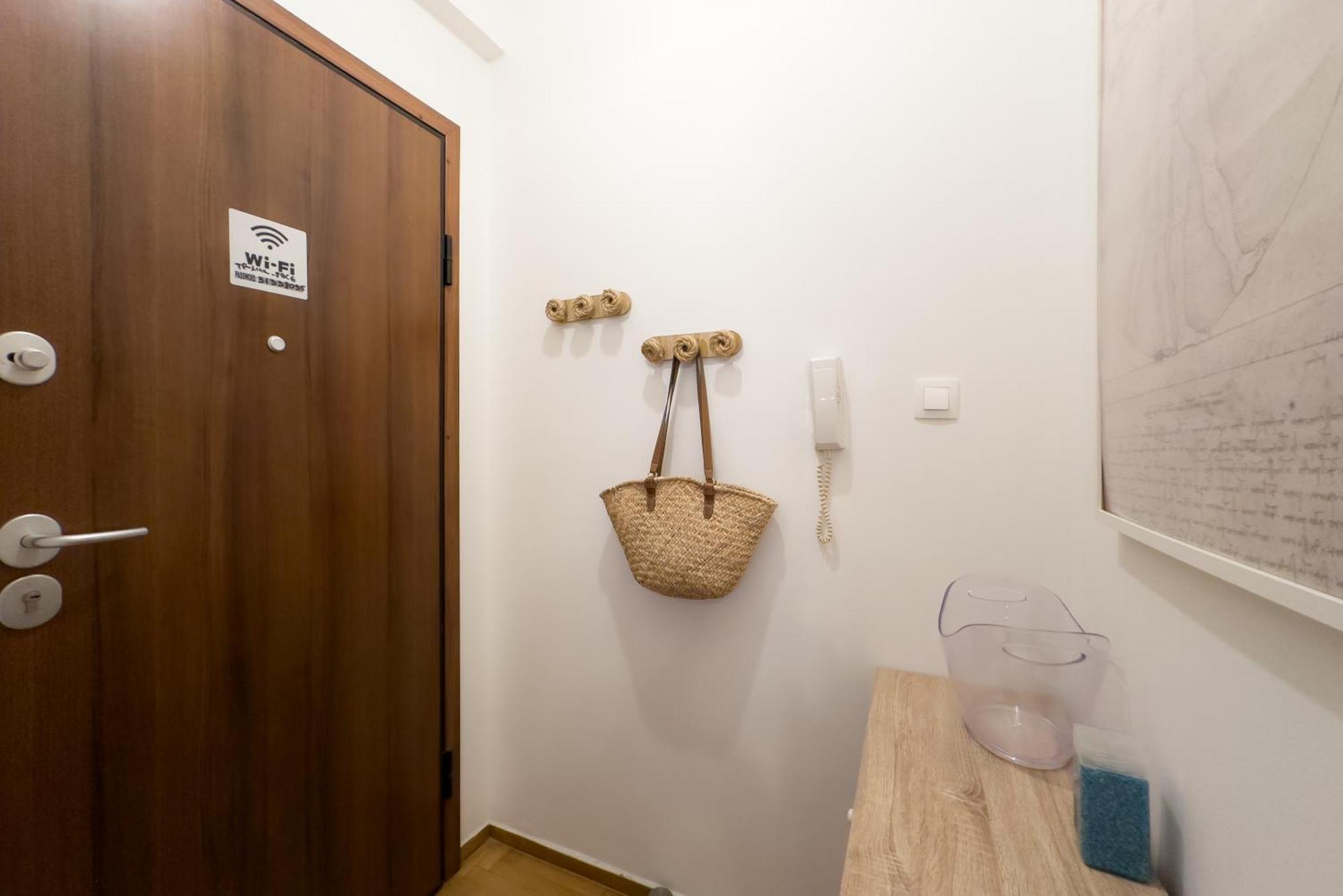 Urban Comfort Apt Near Downtown 아테네 외부 사진