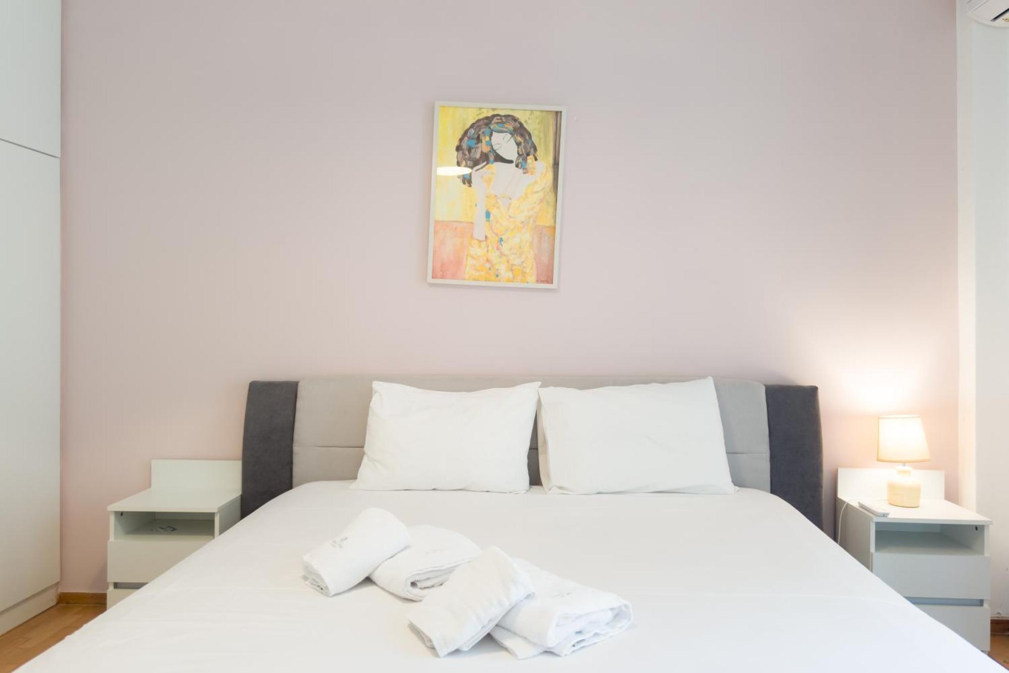 Urban Comfort Apt Near Downtown 아테네 외부 사진